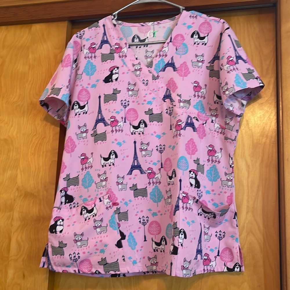 GT Performance women’s scrub top size Large